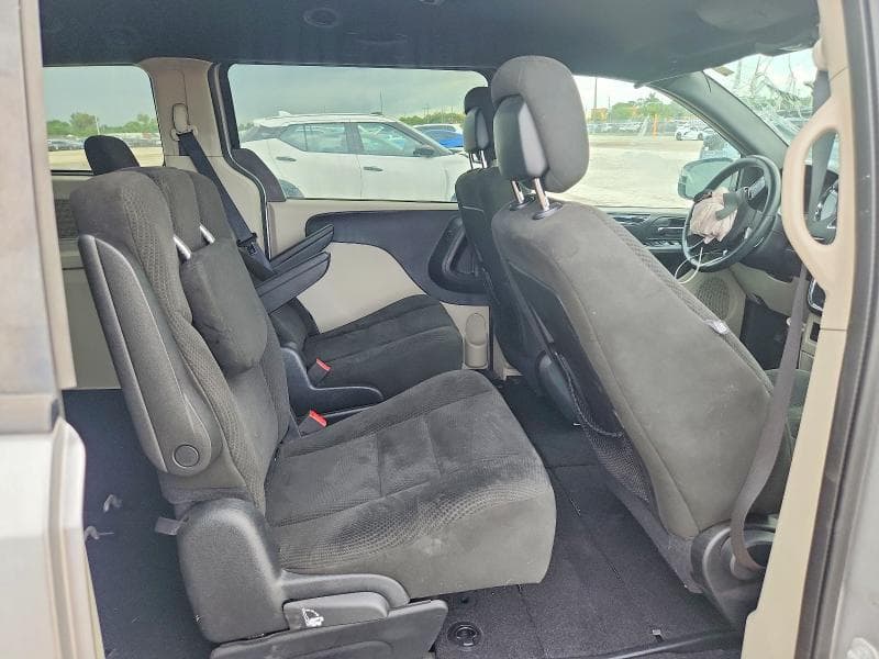 2017 DODGE GRAND CARAVAN SE SE 11
