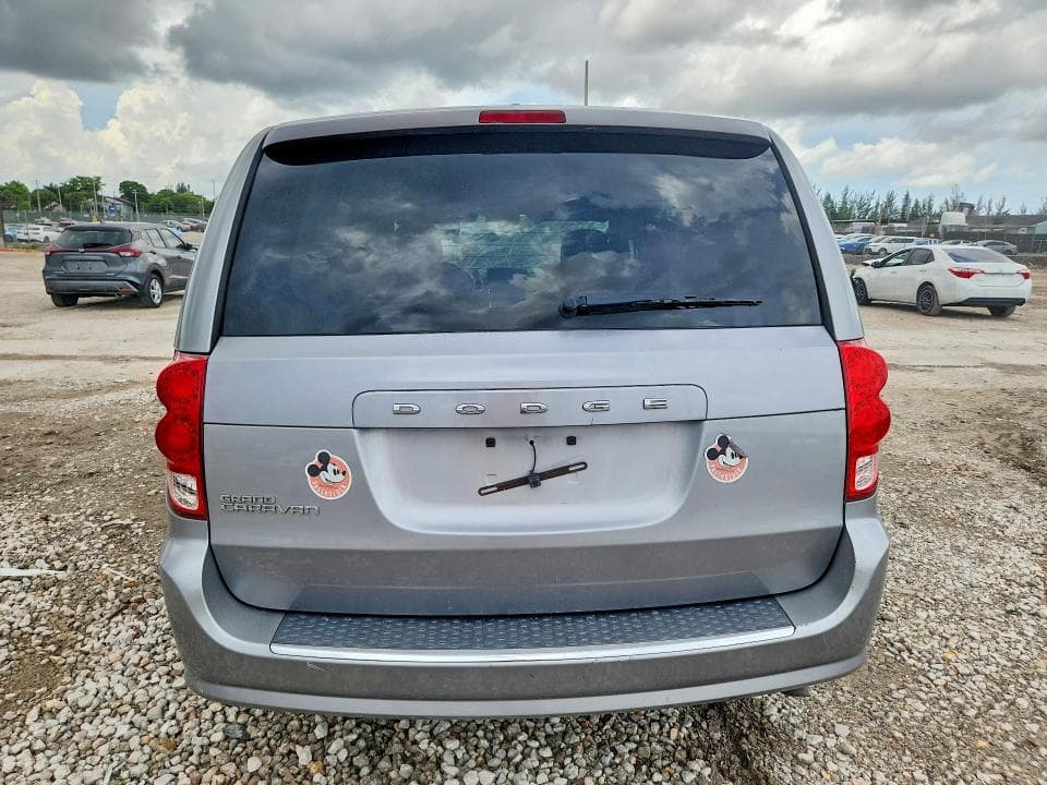 2017 DODGE GRAND CARAVAN SE SE 6