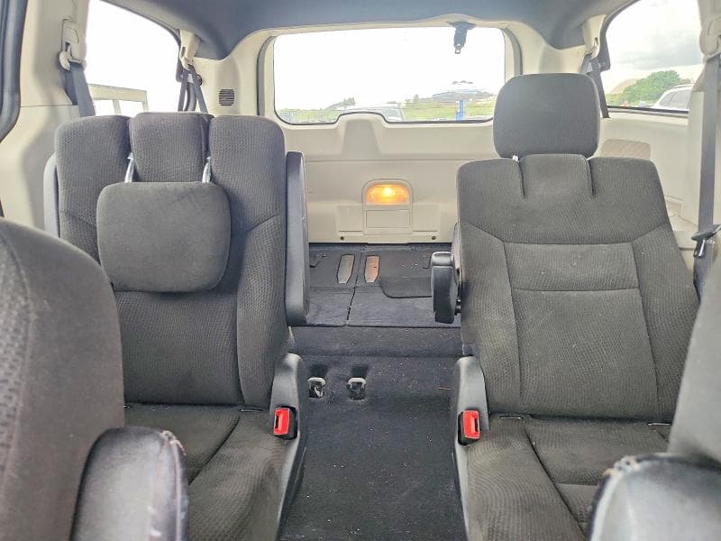 2017 DODGE GRAND CARAVAN SE SE 10