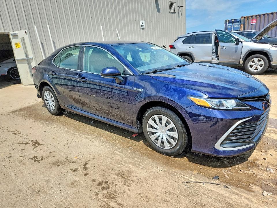 2021 TOYOTA CAMRY LE LE 4