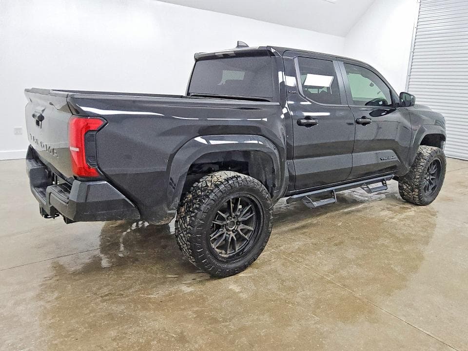 2024 TOYOTA TACOMA SR5 3