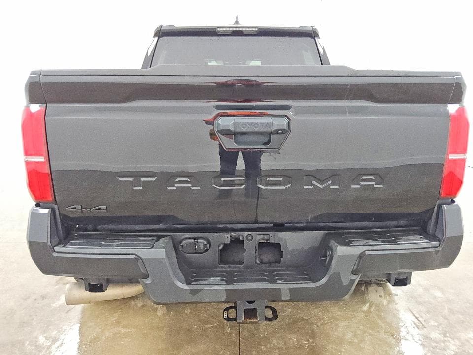 2024 TOYOTA TACOMA SR5 6