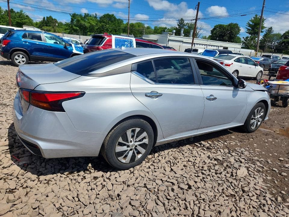 2020 NISSAN ALTIMA S 3