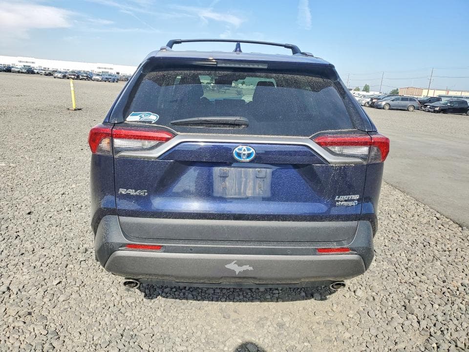 2019 TOYOTA RAV4 LIMITED 6