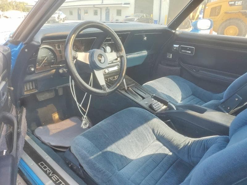 1981 CHEVROLET CORVETTE 8