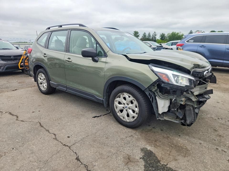 2019 SUBARU FORESTER 4
