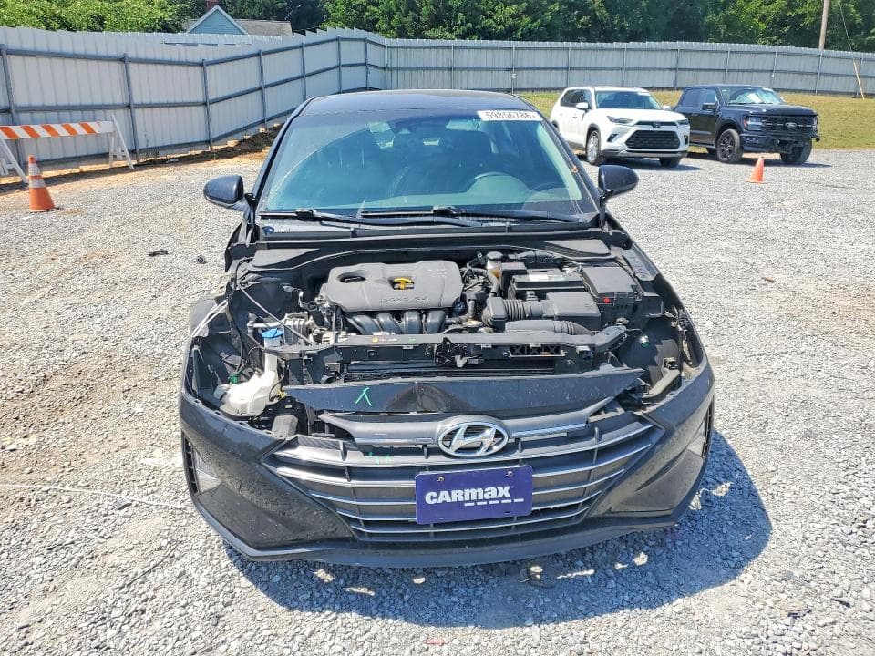 2020 HYUNDAI ELANTRA SE 5