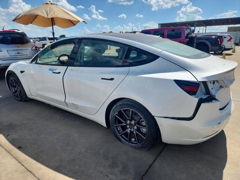 2021 TESLA MODEL 3 2