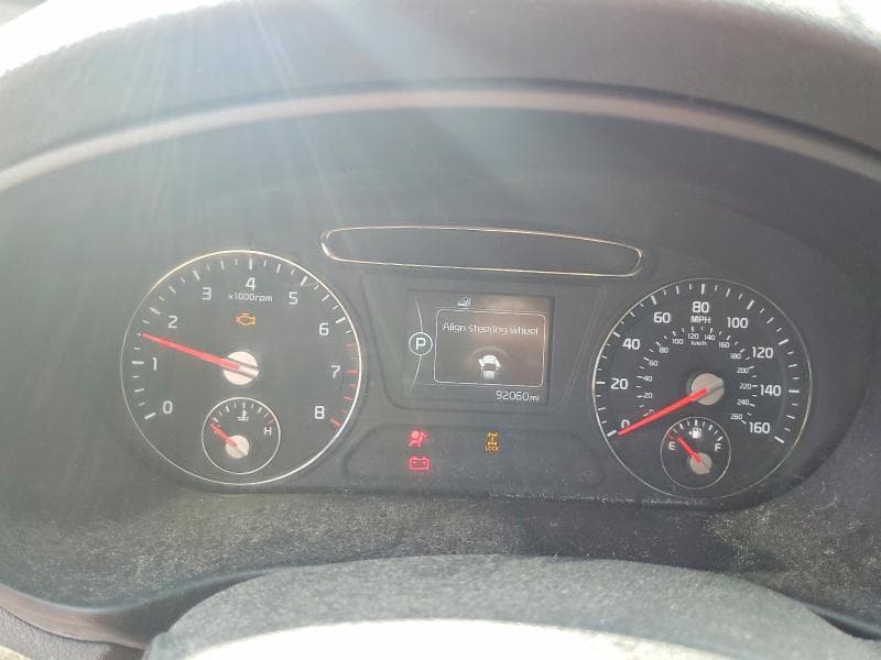 2018 KIA SORENTO LX 9