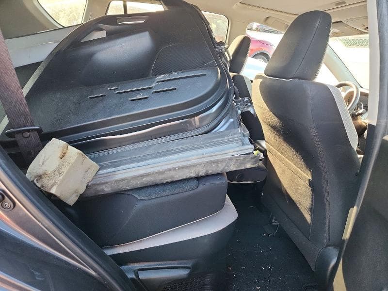 2016 TOYOTA RAV4 HV XLE 11