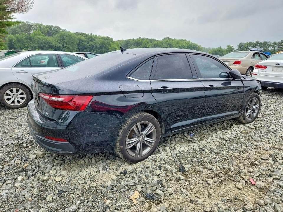 2024 VOLKSWAGEN JETTA SE 3