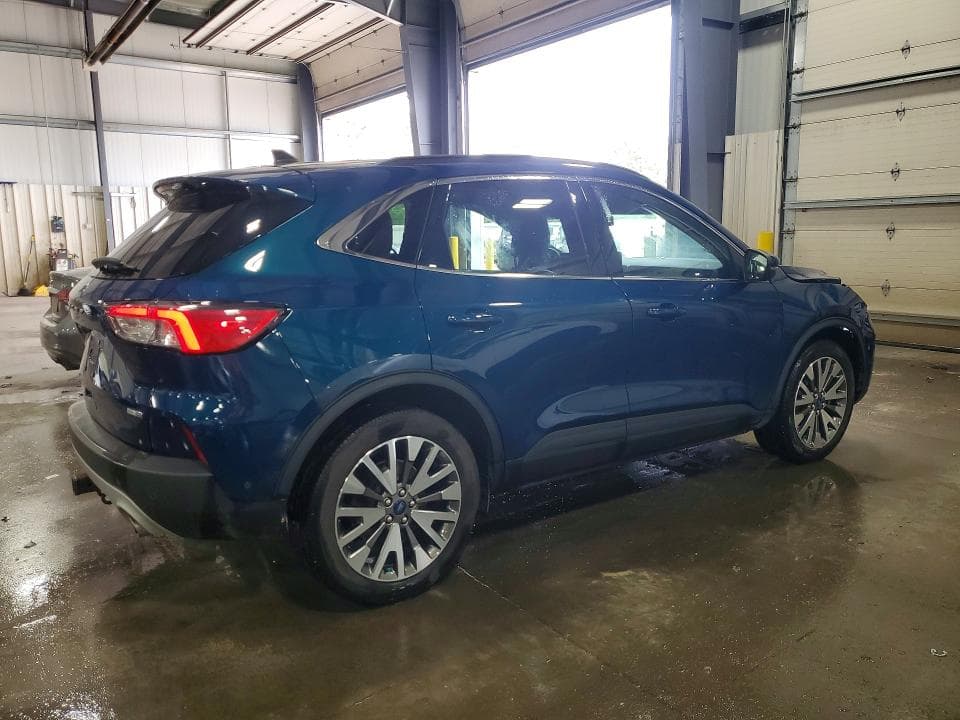 2020 FORD ESCAPE TITANIUM 3