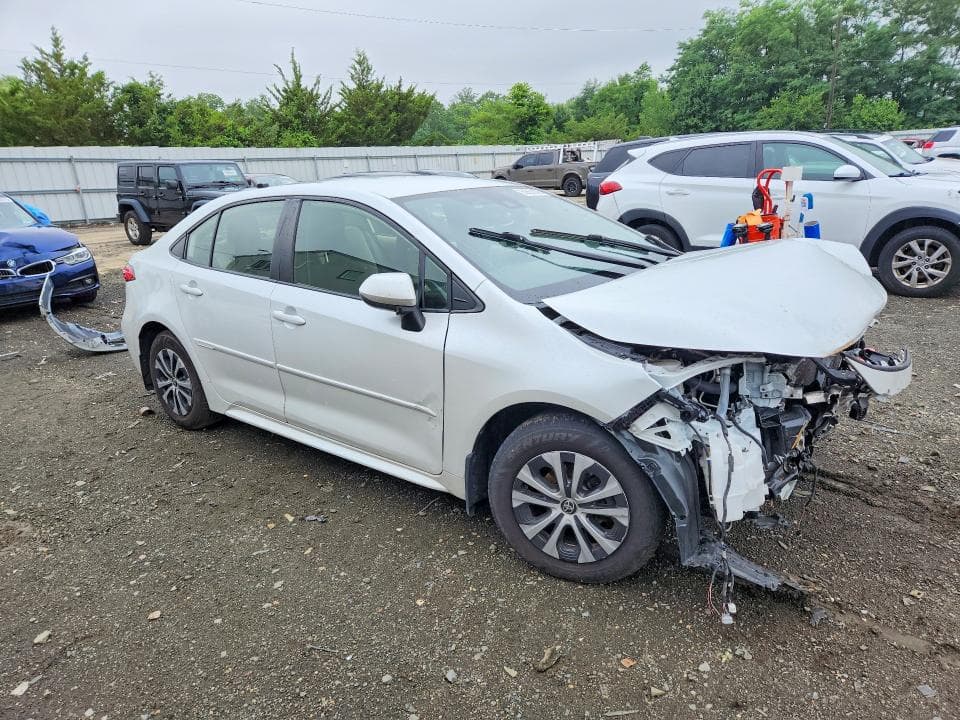 2022 TOYOTA COROLLA LE 4