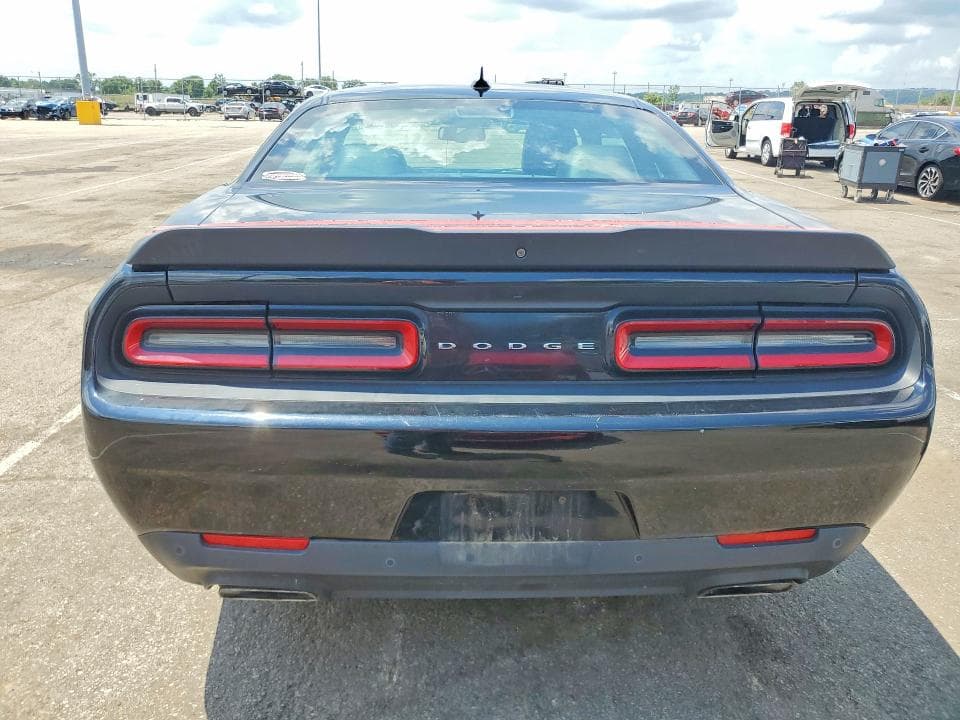 2017 DODGE CHALLENGER R/T 392 6
