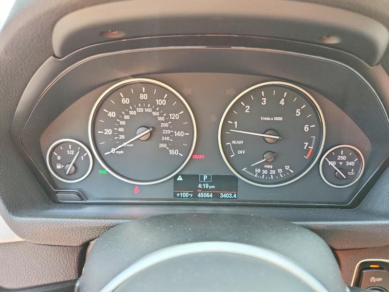 2016 BMW 320 I 9