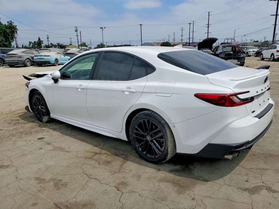 2025 TOYOTA CAMRY SE 2