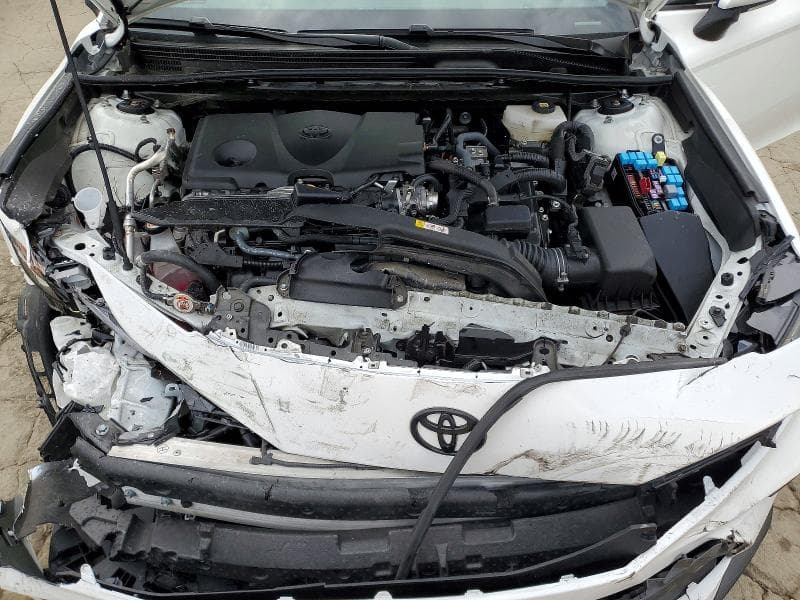 2025 TOYOTA CAMRY SE 11