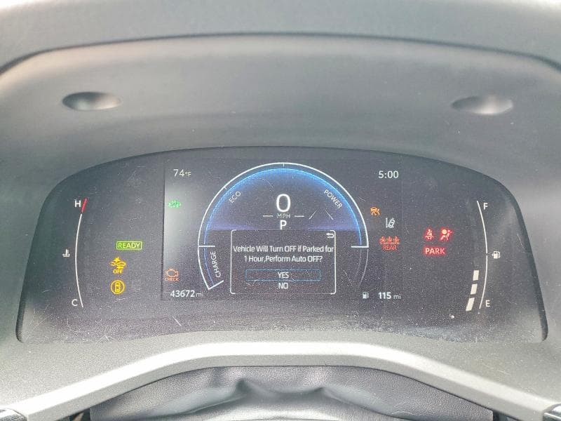 2025 TOYOTA CAMRY SE 9