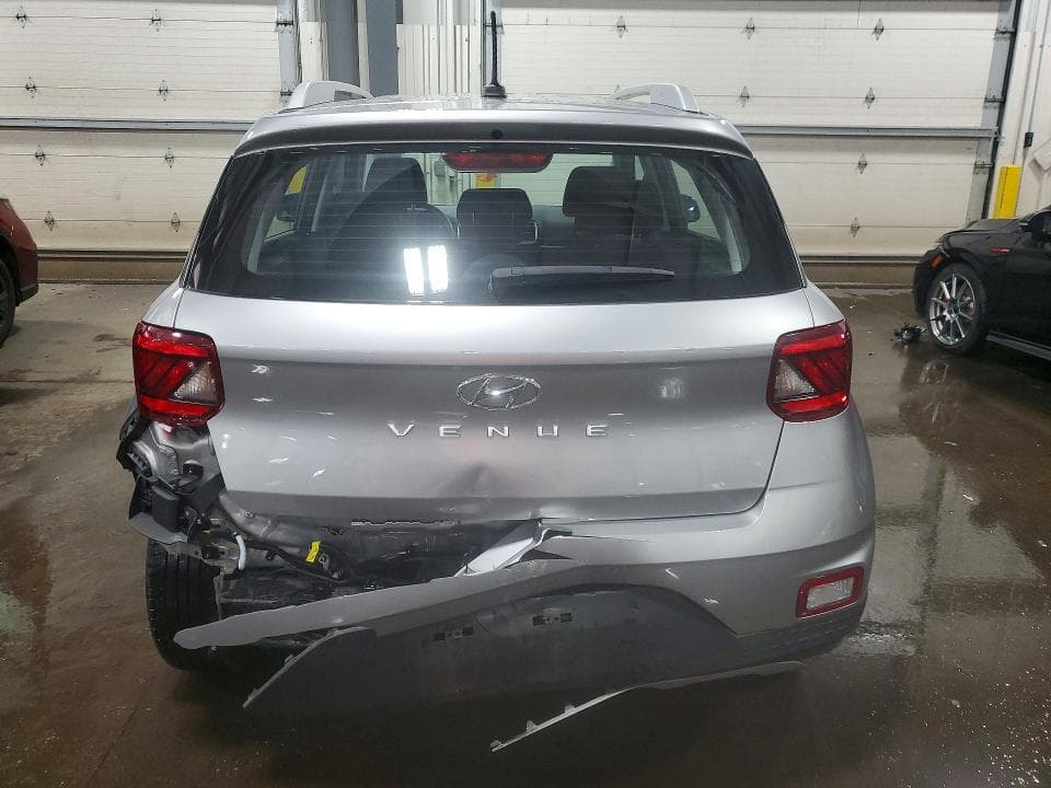 2023 HYUNDAI VENUE SEL SEL 6