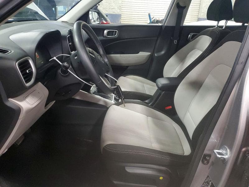 2023 HYUNDAI VENUE SEL SEL 7
