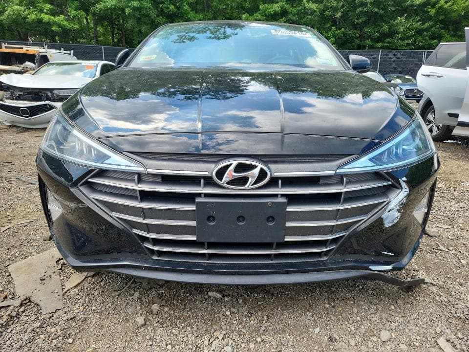 2020 HYUNDAI ELANTRA SEL SEL 5