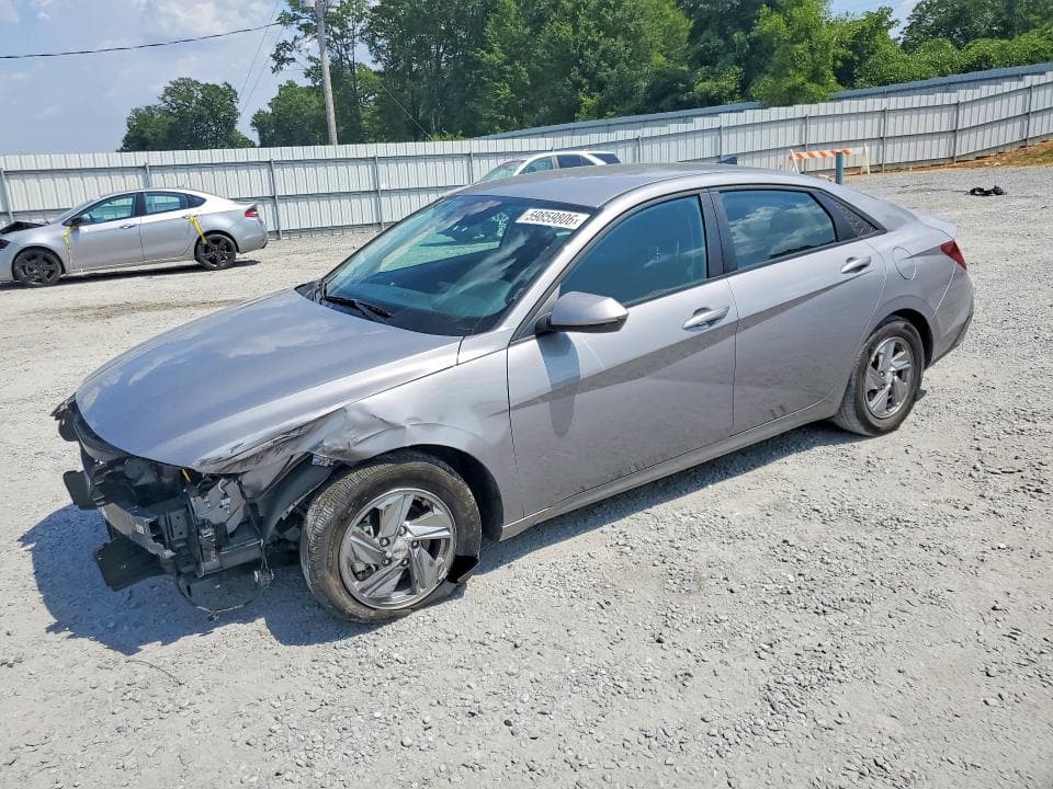 2025 HYUNDAI ELANTRA SE - 1