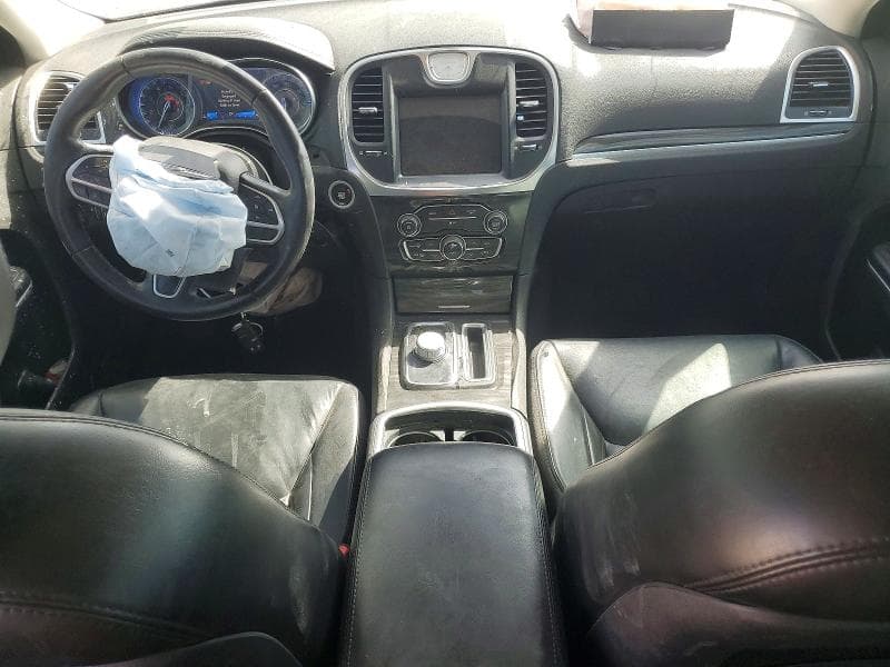 2018 CHRYSLER 300 TOURING 8