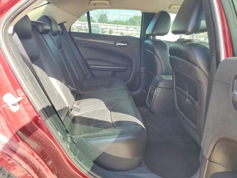 2018 CHRYSLER 300 TOURING 10