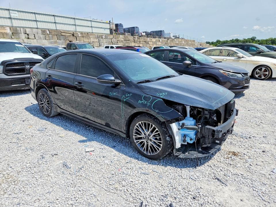 2024 KIA FORTE GT LINE 4