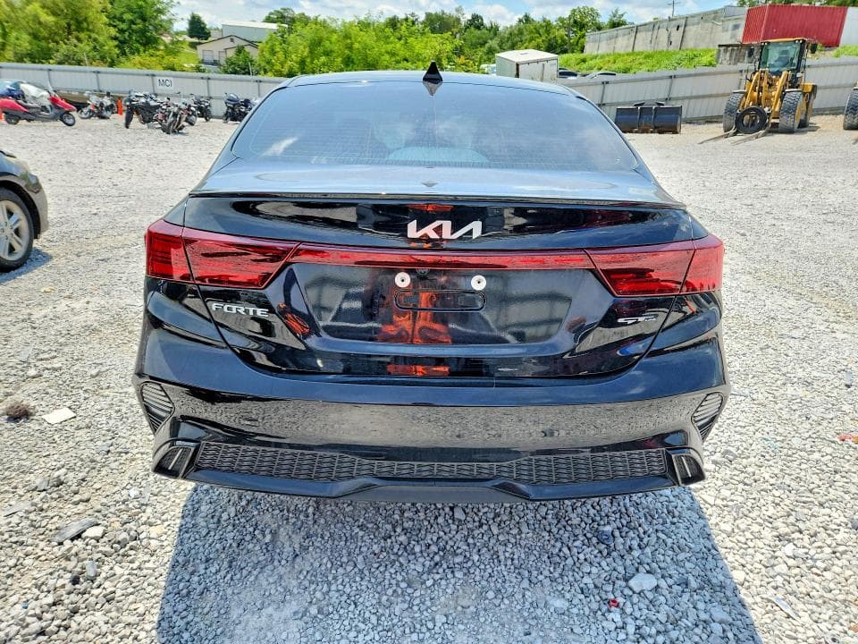 2024 KIA FORTE GT LINE 6