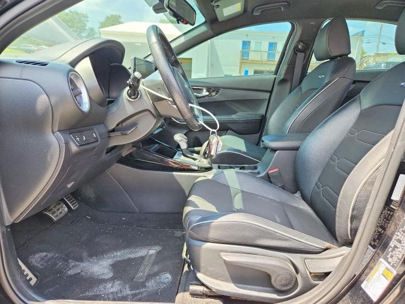 2024 KIA FORTE GT LINE 7