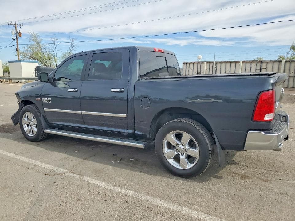 2017 RAM 1500 SLT 2