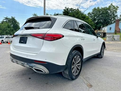 2024 MERCEDES-BENZ GLC 300 300 3