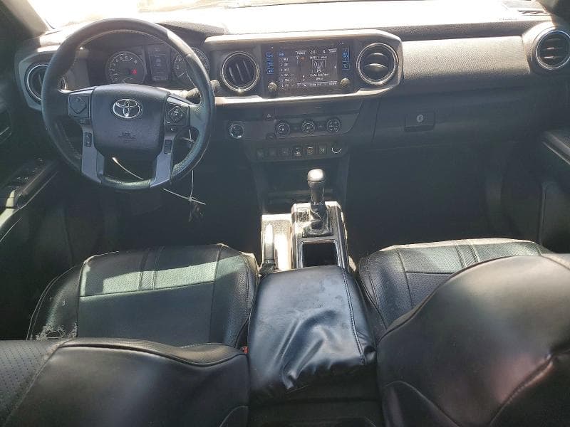 2019 TOYOTA TACOMA TRD SPORT 8
