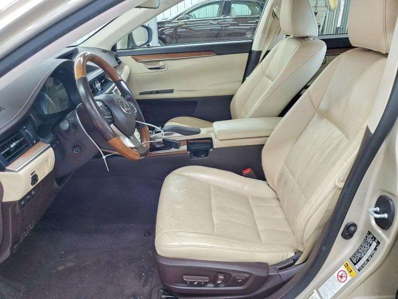 2017 LEXUS ES 300H 7