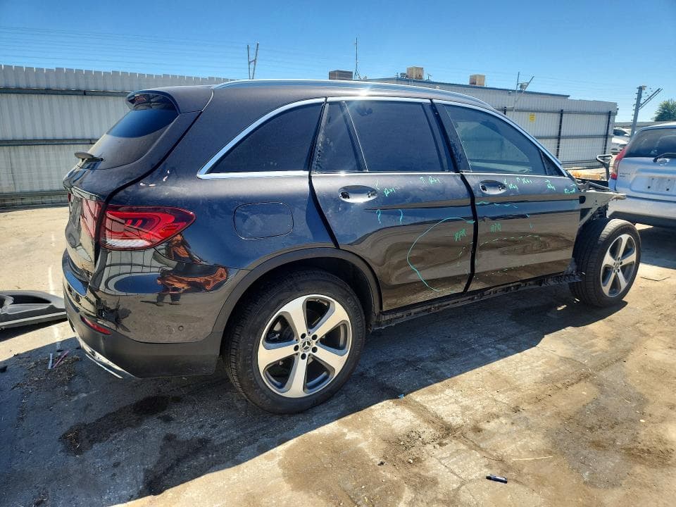 2020 MERCEDES-BENZ GLC 300 3