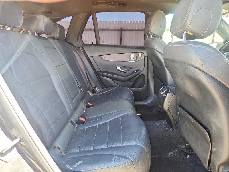 2020 MERCEDES-BENZ GLC 300 10