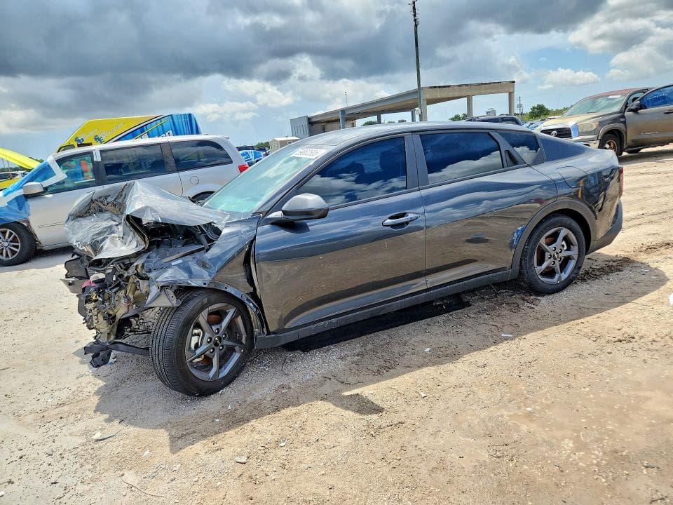 2025 KIA K4 LXS LXS - 1