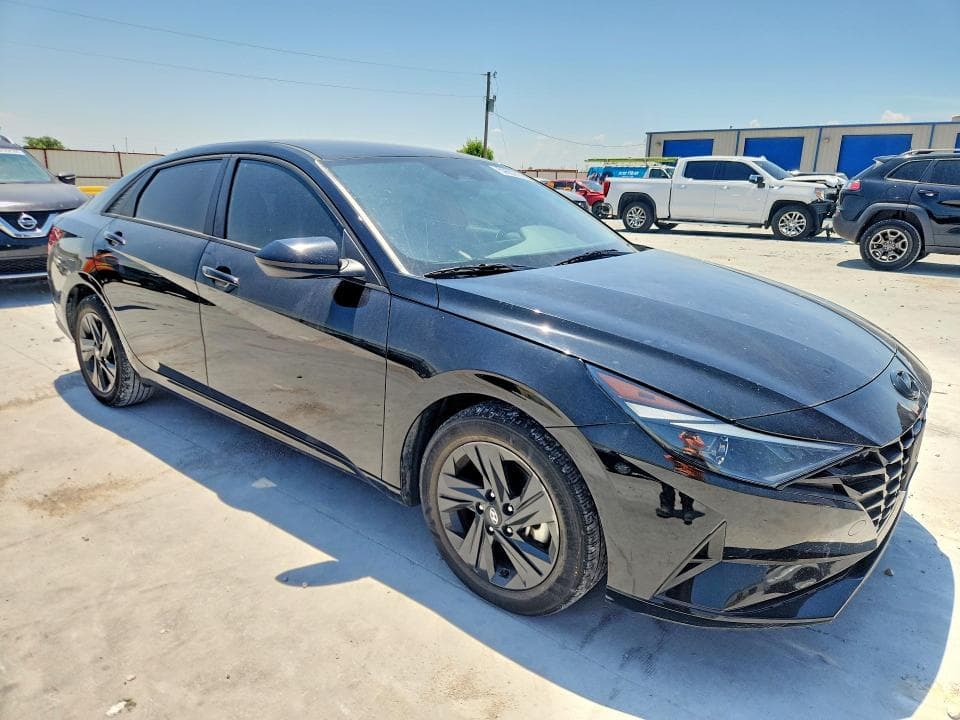 2023 HYUNDAI ELANTRA SEL SEL 4