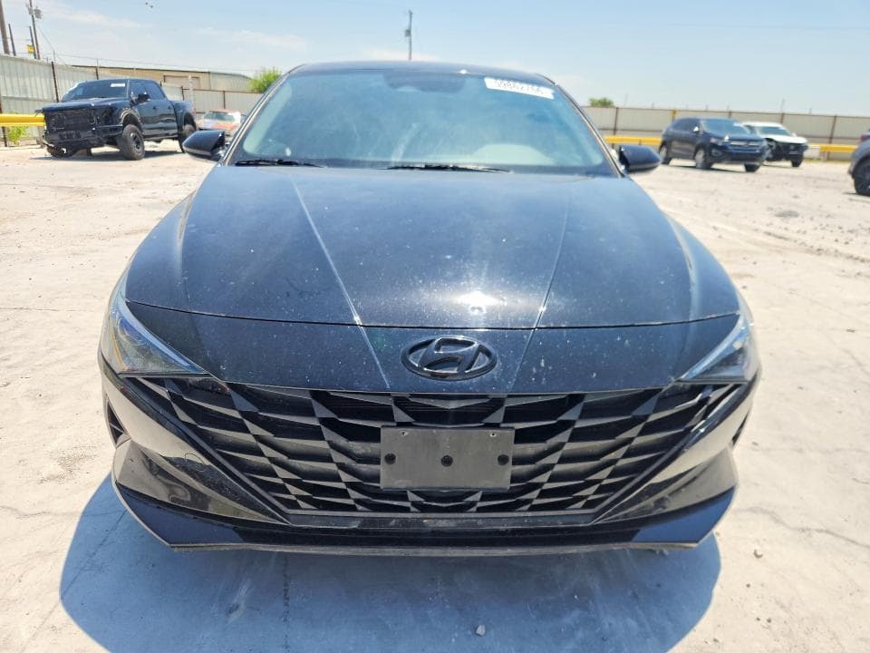 2023 HYUNDAI ELANTRA SEL SEL 5