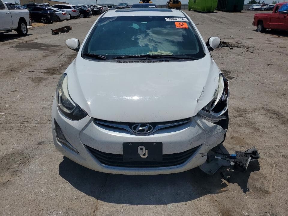 2016 HYUNDAI ELANTRA 5