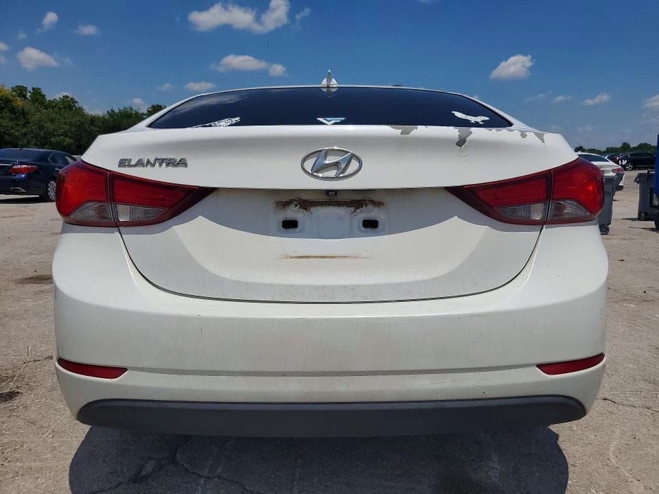 2016 HYUNDAI ELANTRA 6