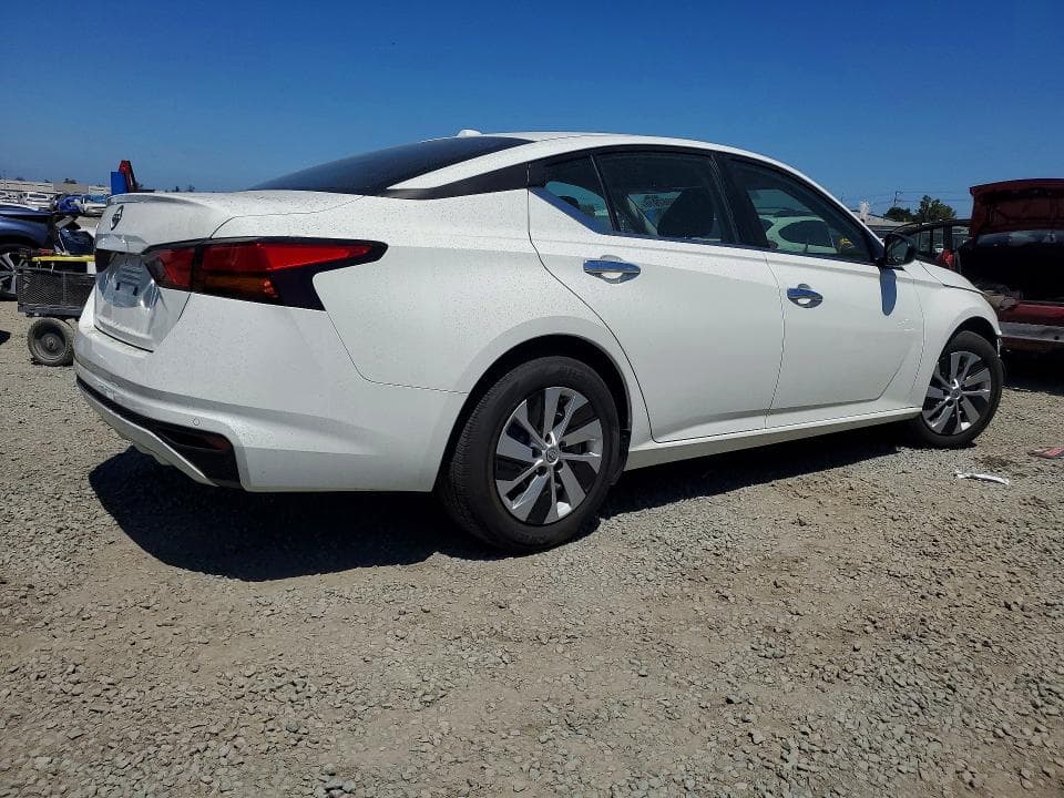 2025 NISSAN ALTIMA S 3