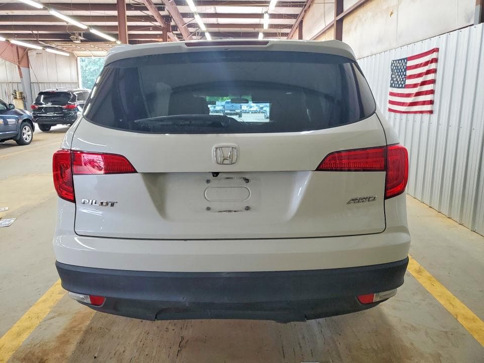 2018 HONDA PILOT EX 6