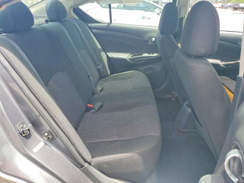 2019 NISSAN VERSA SV SV 10