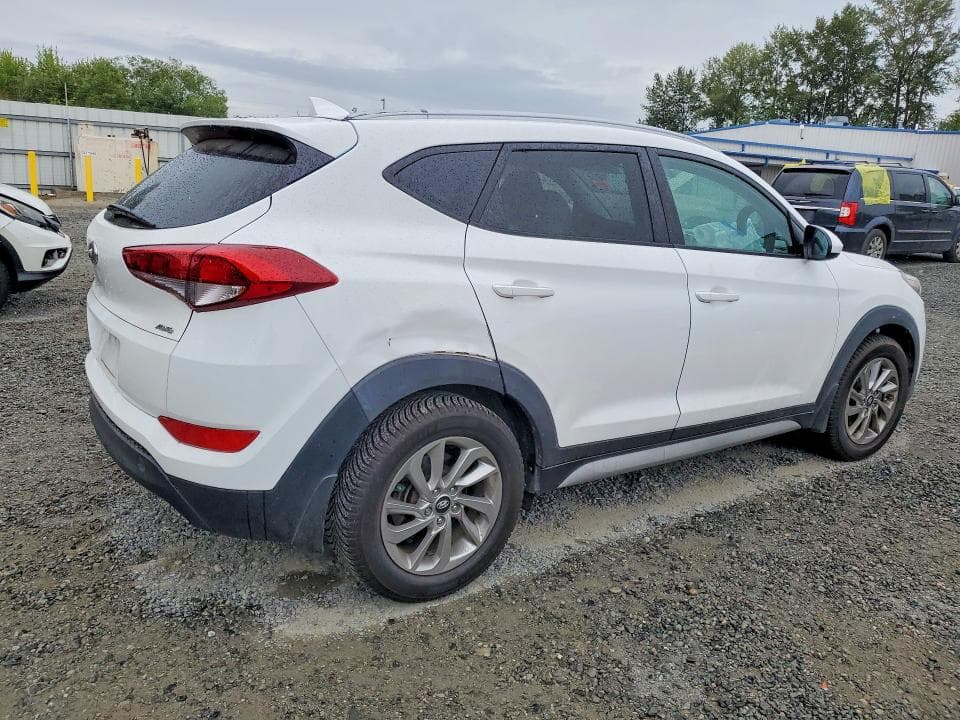 2018 HYUNDAI TUCSON SEL 3