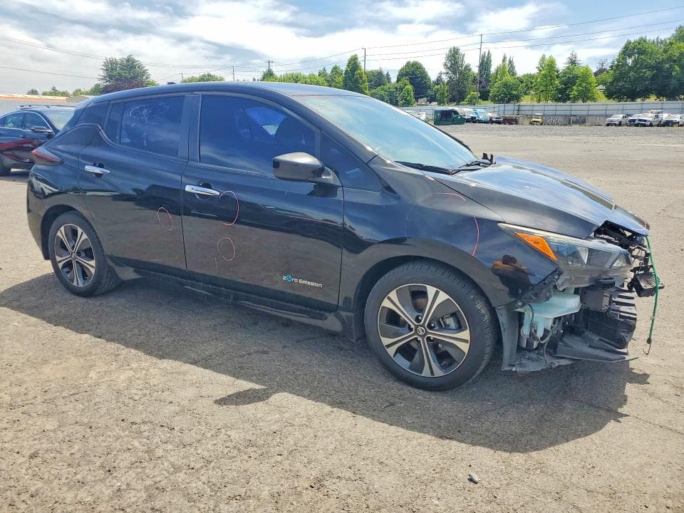 2018 NISSAN LEAF SV SV 4