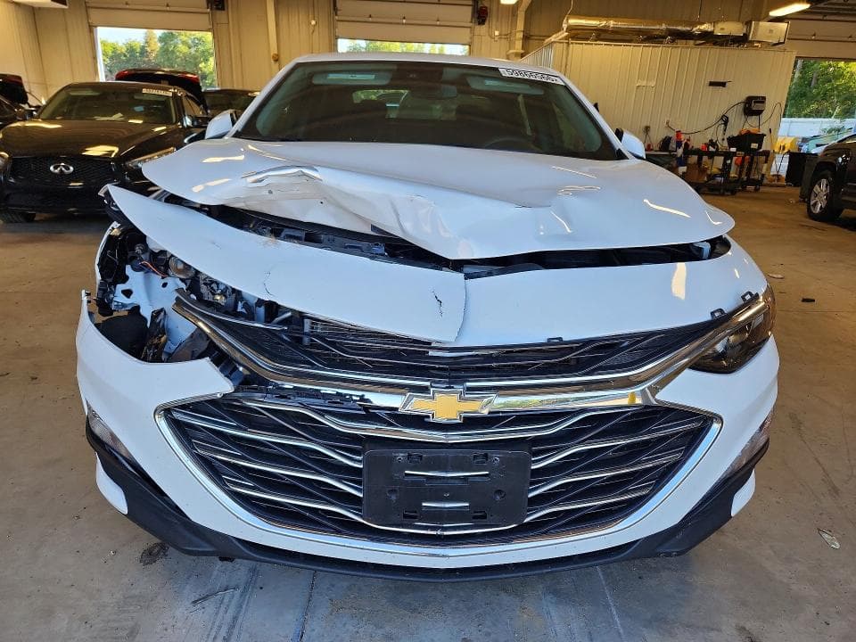 2024 CHEVROLET MALIBU LT 5