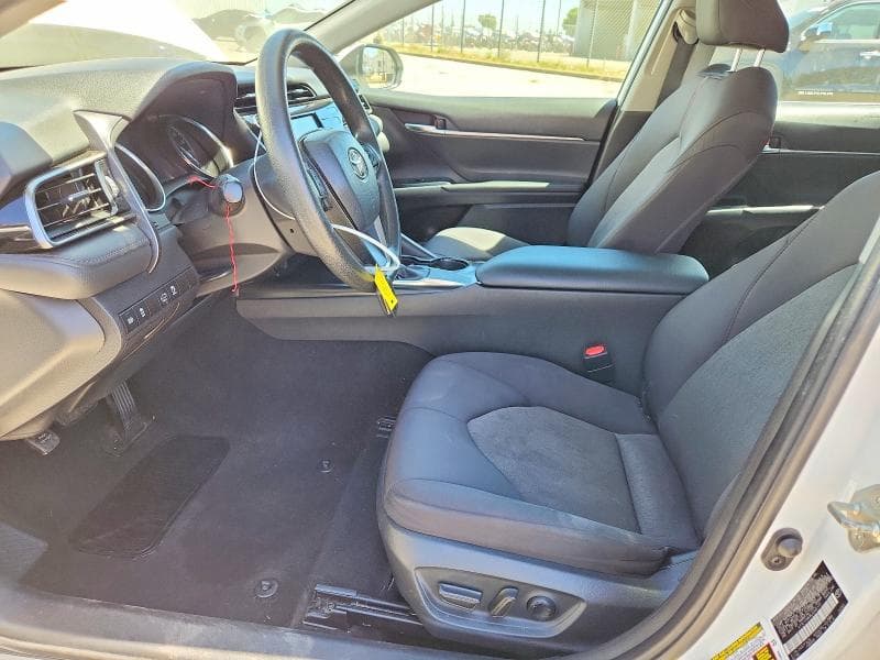 2020 TOYOTA CAMRY LE 7