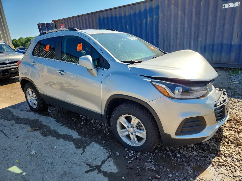 2019 CHEVROLET TRAX 1LT 4
